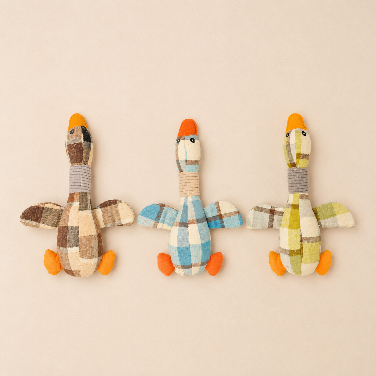 Goose Dog Squeaky Plush Toy with Crinkle Paper for Chewers
