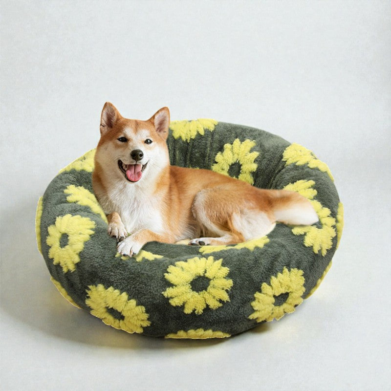 Patterned Plush Round Pet Bed | All-Season